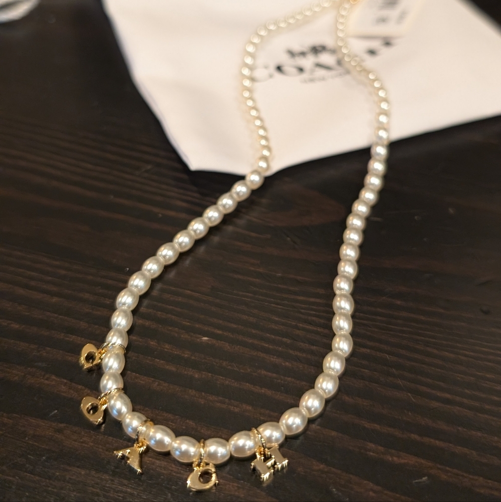 Coach Charms Pearl Cubic Zirconia Necklace + Dust Bag Nwt ❤️ - Picture 9 of 9